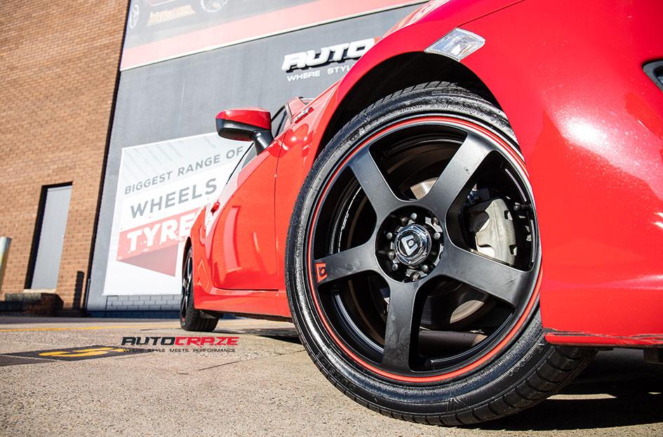 TOYOTA 86 MR116 MATTE BLACK RED EDGE